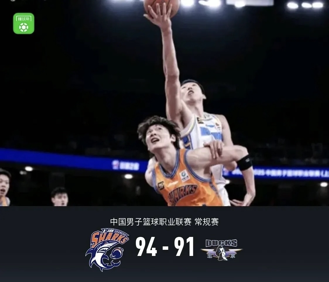 关于篮球联赛紧张对话，球员表现越发出色的信息