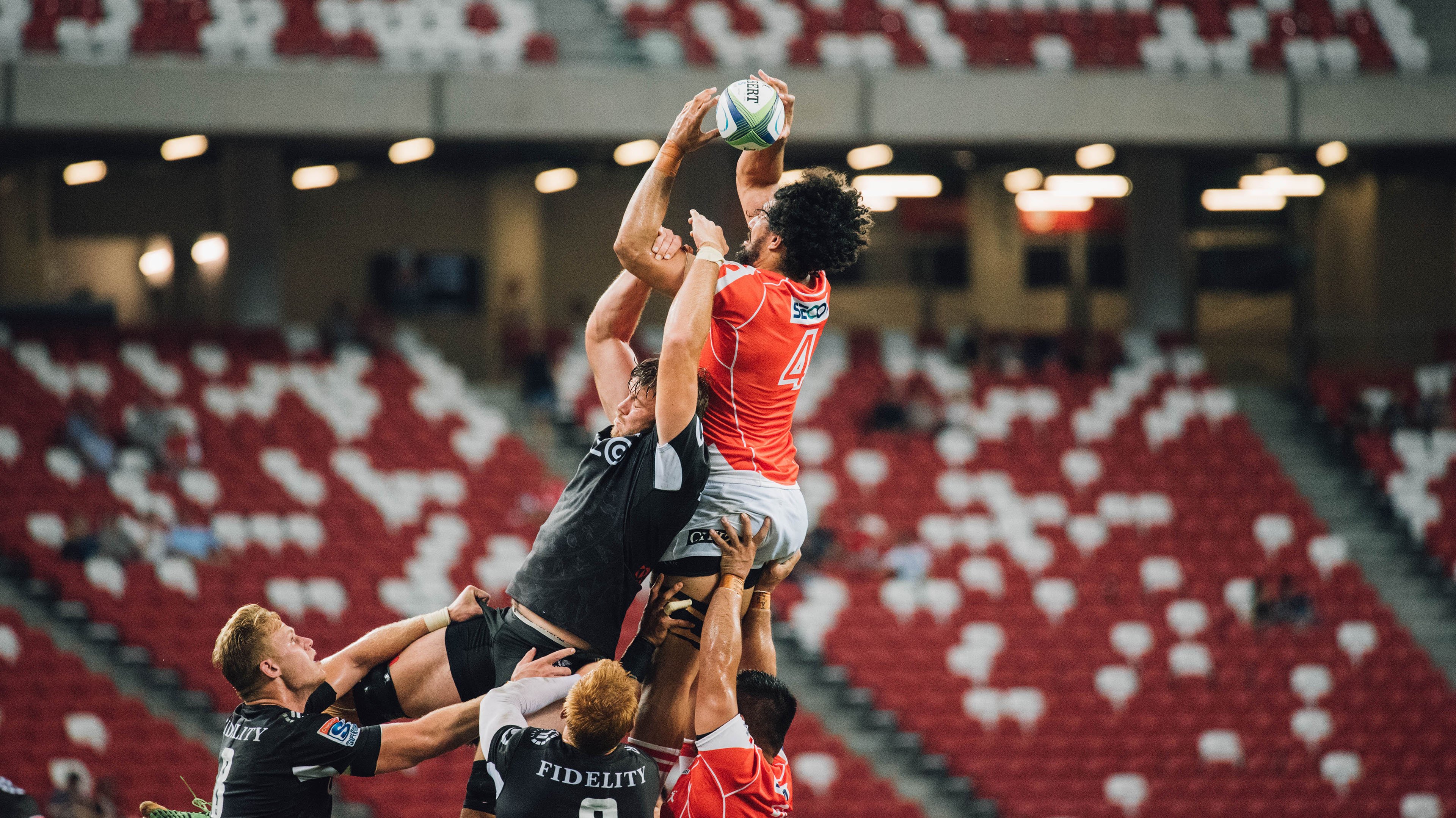 骑士对阵深圳队，福克斯攻防两端的绝对统治