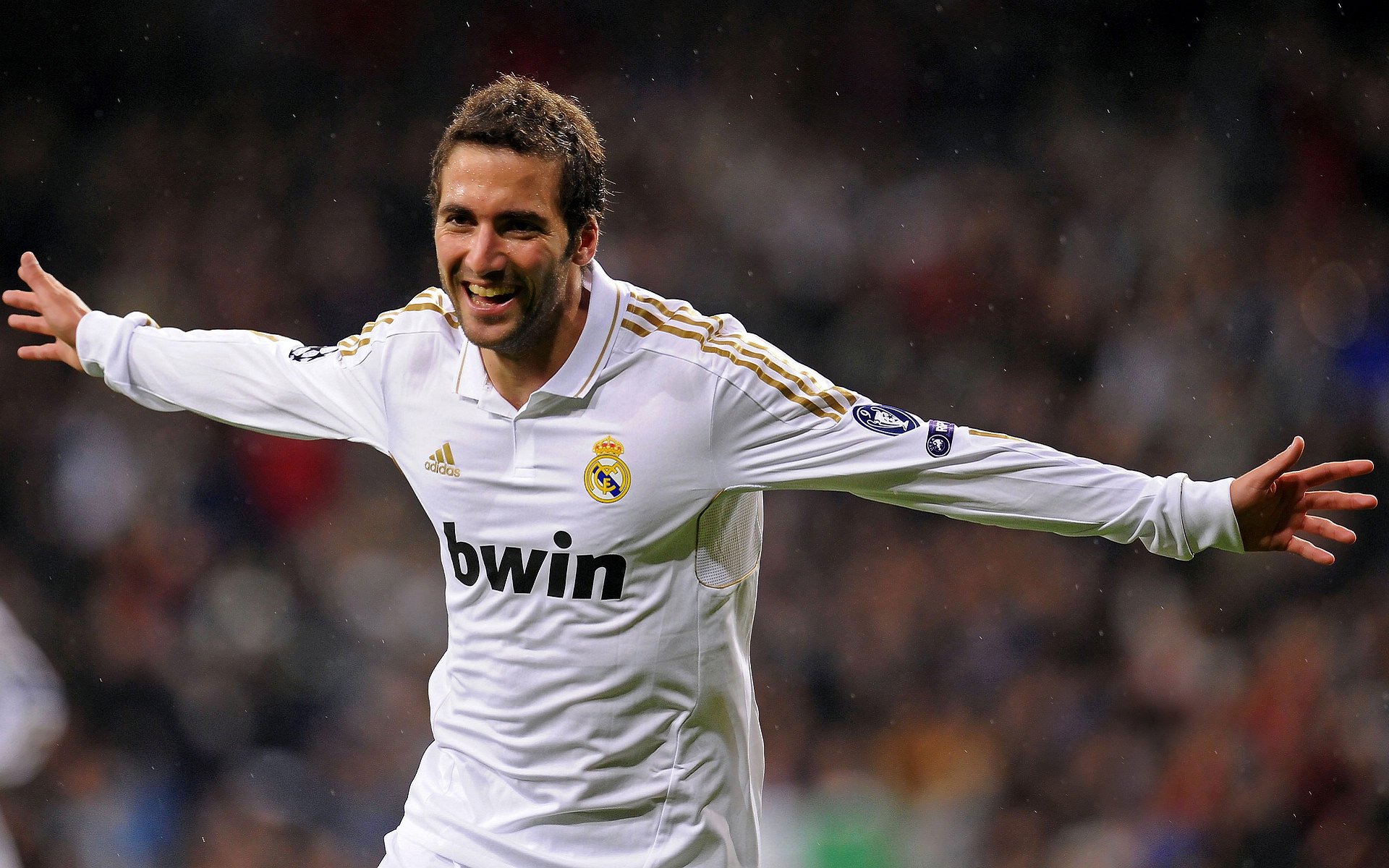 开云体育下载-德甲争冠战之夜，贝恩数据全面爆炸，改写历史的一战